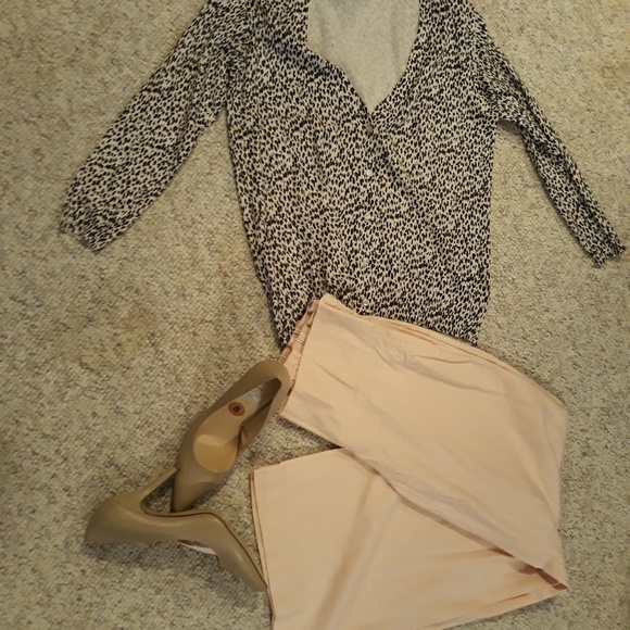 Linen pants - Picture 1 of 3